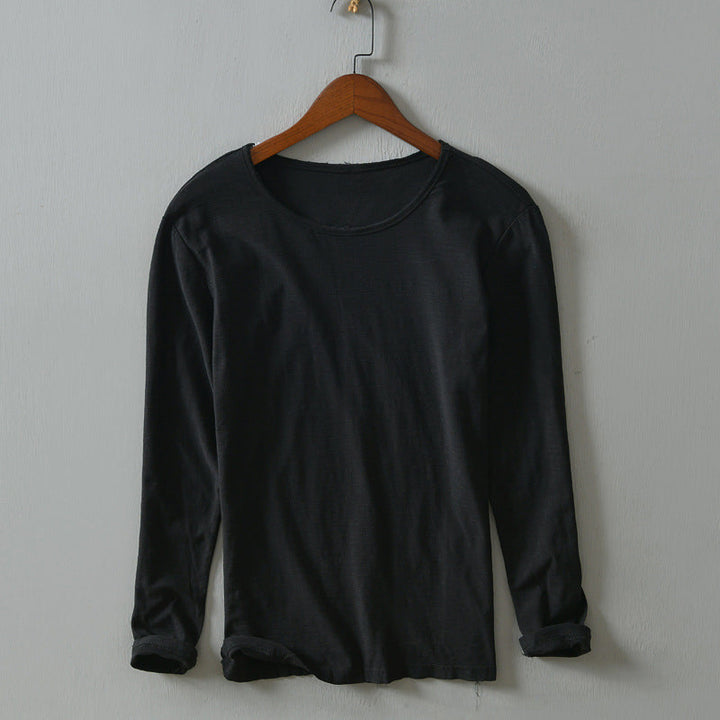 Camiseta da uomo lunga in 100% algodón con regolazione in altezza e collo rosso per un look casual e confortevole.