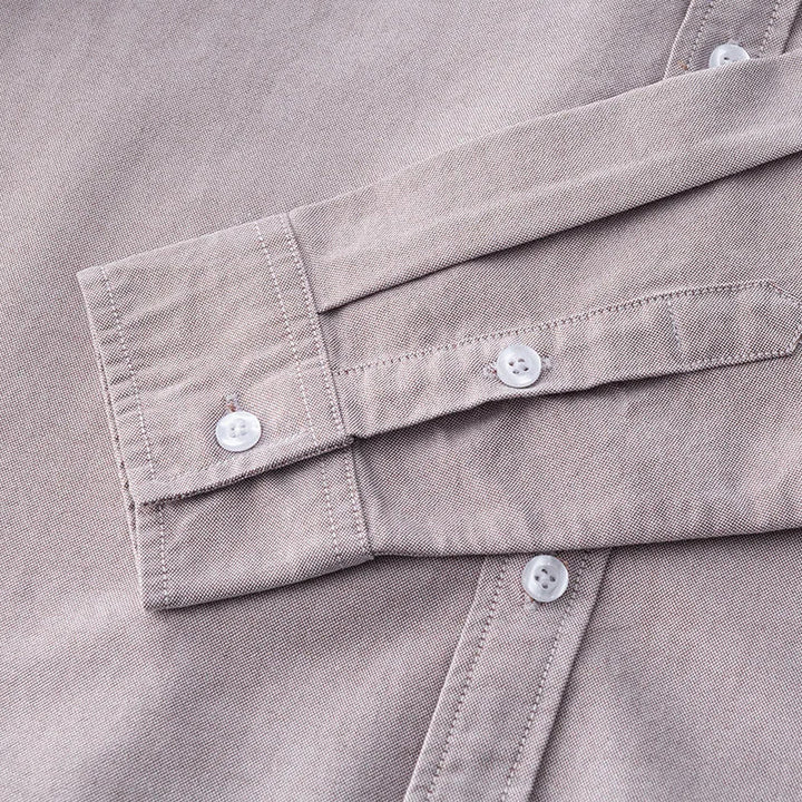 Camisa casual per uomo con estilo sinfonico per un look elegante e alla moda