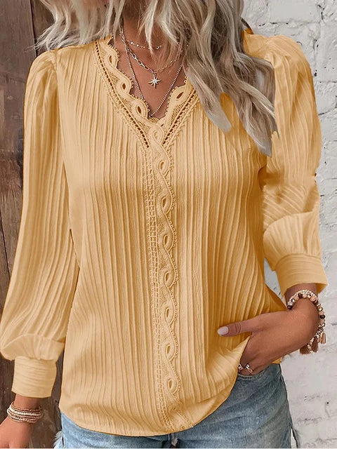 Elegante blusa da donna con scollo a V, collo lungo a buffo e sottili ruches