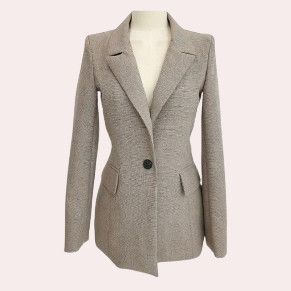 Elegante set da tre pezzi per donne chic e alla moda
