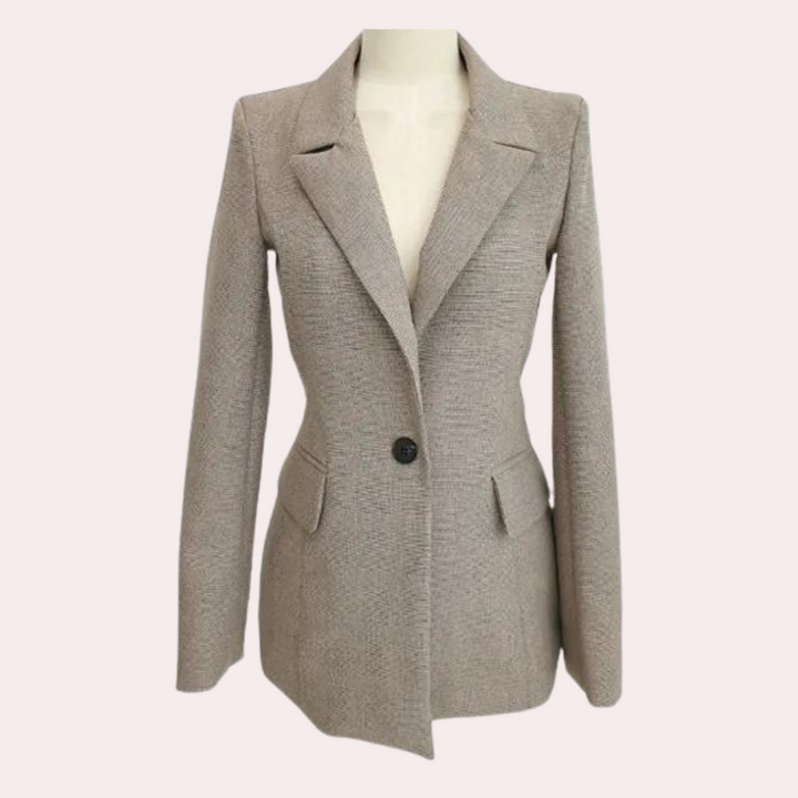 Elegante set da tre pezzi per donne chic e alla moda