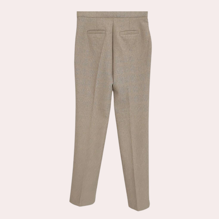 Elegante set da tre pezzi per donne chic e alla moda