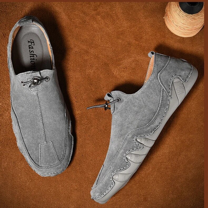 Eleganti stivali in pelle da uomo in lussuoso stile scamosciato
