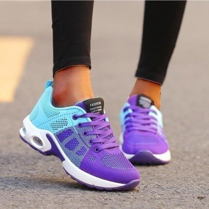 Scarpe da passeggio da donna - Leggere, confortevoli e con imbottitura