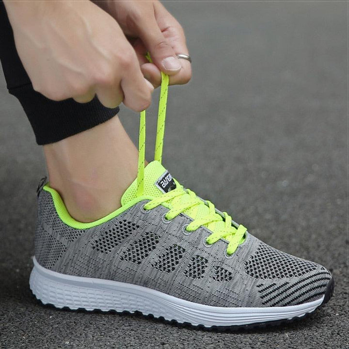 Scarpe da ginnastica casual da donna leggere e alla moda, traspiranti per un comfort che dura tutto il giorno.