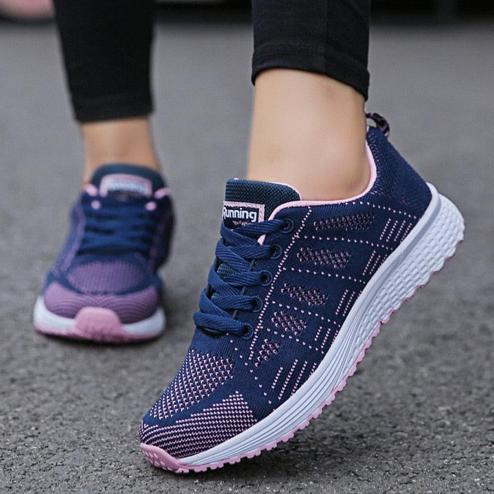 Scarpe da ginnastica casual da donna leggere e alla moda, traspiranti per un comfort che dura tutto il giorno.