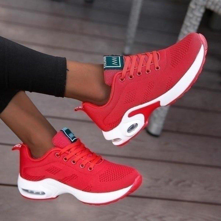 Scarpe da passeggio da donna - Leggere, confortevoli e con imbottitura