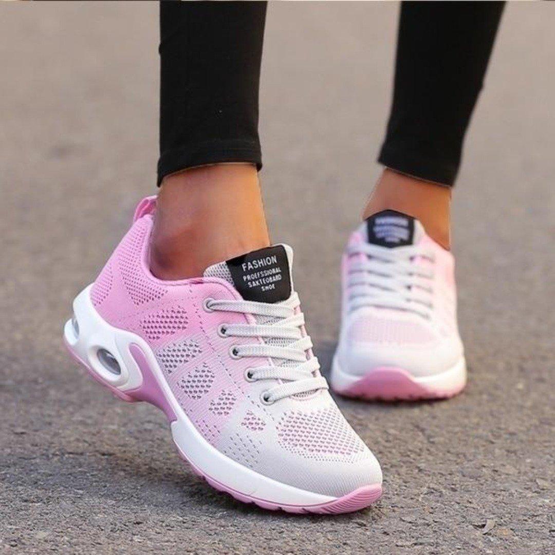 Scarpe da passeggio da donna - Leggere, confortevoli e con imbottitura