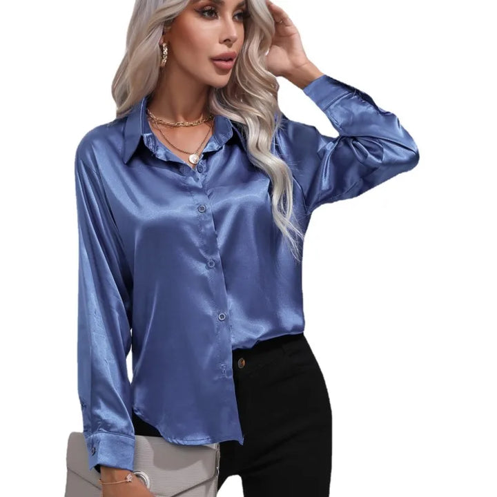 Elegante abito da donna a maniche lunghe dal taglio elegante