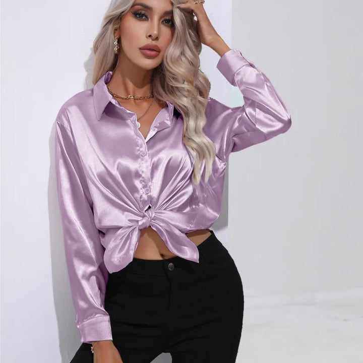 Elegante abito da donna a maniche lunghe dal taglio elegante