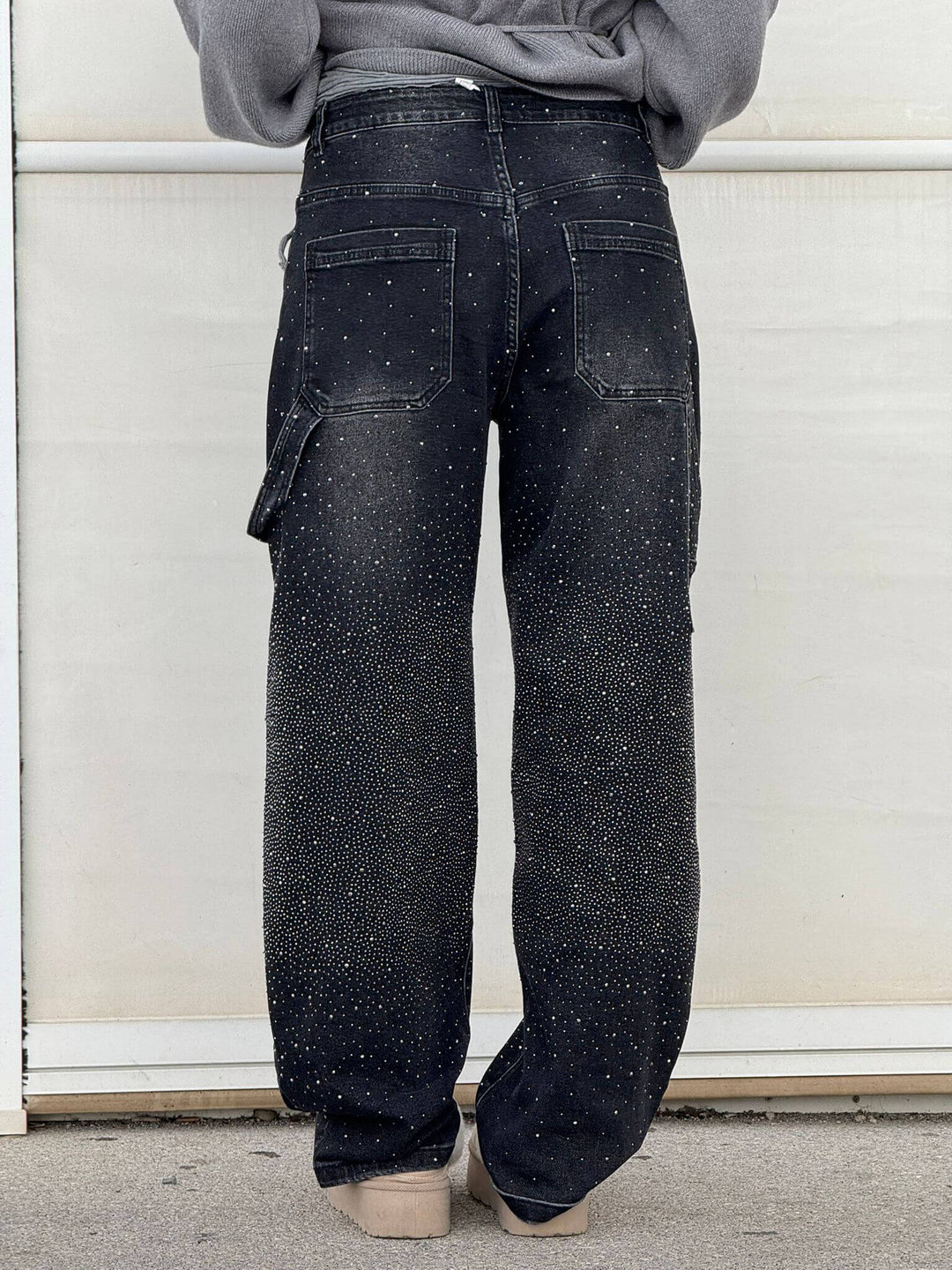 Jeans eleganti da donna a gamba larga con dettagli screziati - stile comodo e alla moda