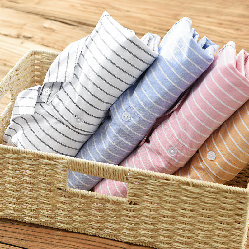 Elegante camicia da donna con comodi stivali, morbida al tatto, con pratica chiusura a velcro
