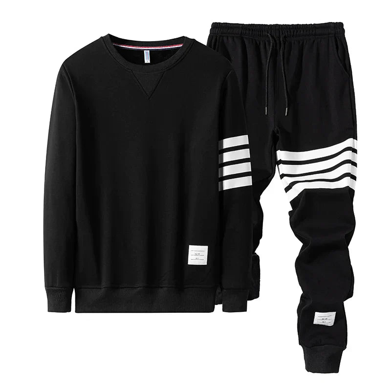 Confortevole set da uomo composto da maglia a maniche lunghe e jogger - ideale per un abbigliamento casual e rilassato