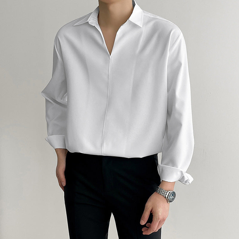 Elegante camicia pullover da uomo con scollo a V - un look leggero, traspirante e casual