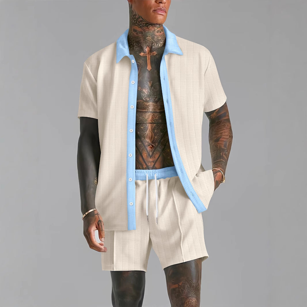 Set da uomo: T-shirt elegante e comodi pantaloncini in cotone melange con inversione di colore e pratica coulisse