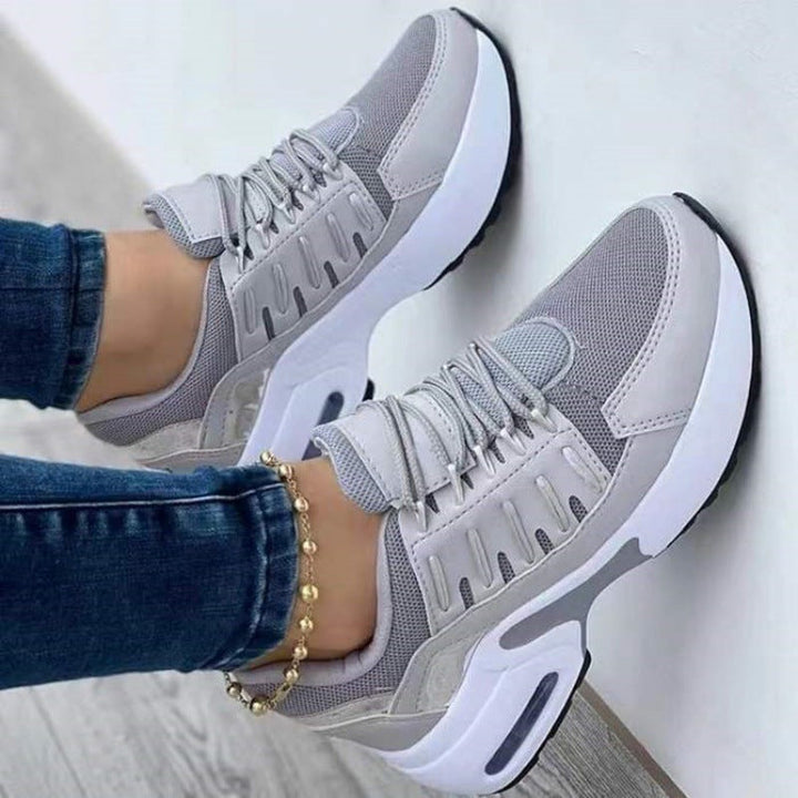 Sneakers sportive da donna con mesh traspirante, comoda suola platform e lacci morbidi per una vestibilità perfetta