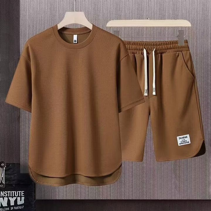 Set sportivo da uomo con orlo regolabile - comoda T-shirt con pantaloncini corti e coulisse, in cotone elasticizzato e traspirante