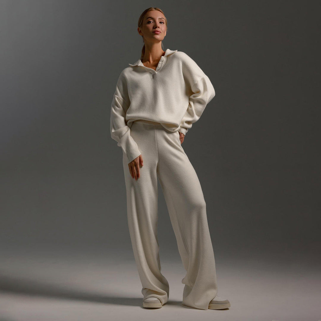 Esclusivo set di maglia invernale con elegante dolcevita e comodi pantaloni a gamba larga