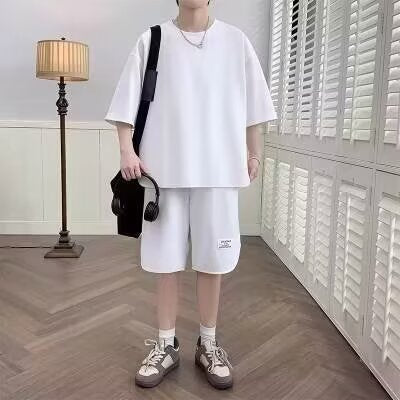 Set sportivo da uomo con orlo regolabile - comoda T-shirt con pantaloncini corti e coulisse, in cotone elasticizzato e traspirante