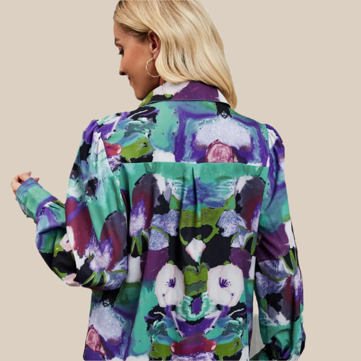 Elegante T-shirt da donna in cotone con bottoni, vestibilità ampia ed elegante motivo floreale