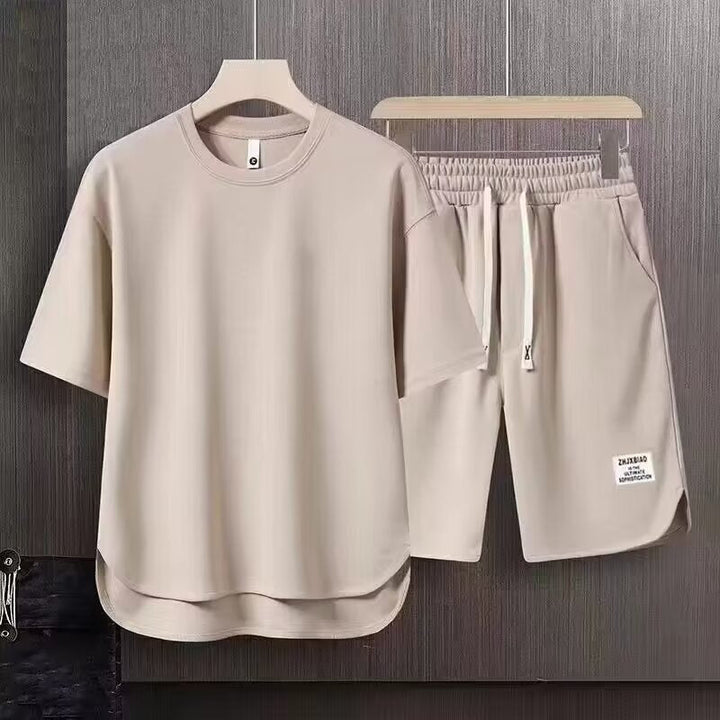 Set sportivo da uomo con orlo regolabile - comoda T-shirt con pantaloncini corti e coulisse, in cotone elasticizzato e traspirante