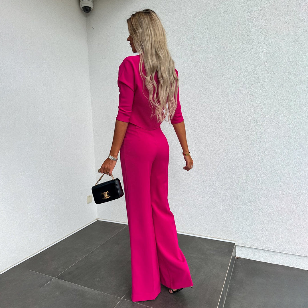 FIONA - Un set a due pezzi unico ed elegante per qualsiasi occasione