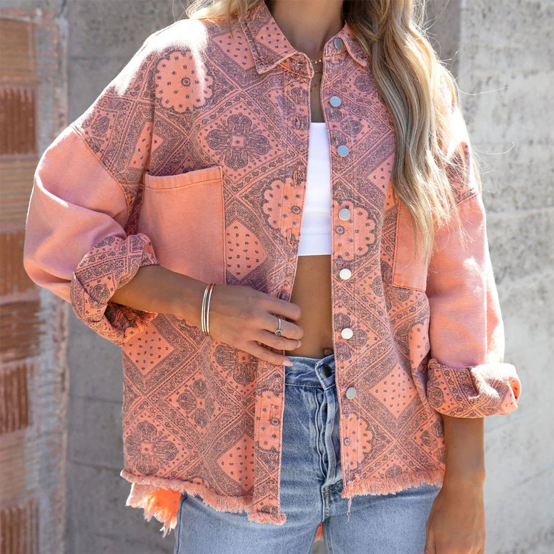Giacca ERIN da donna elegante e versatile: un look casual unico per tutti i giorni