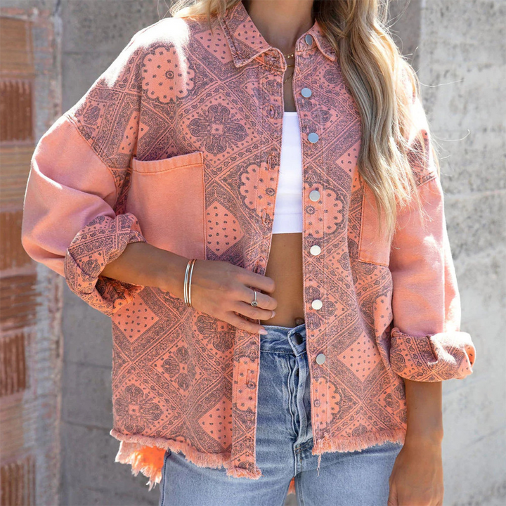 Giacca ERIN da donna elegante e versatile: un look casual unico per tutti i giorni