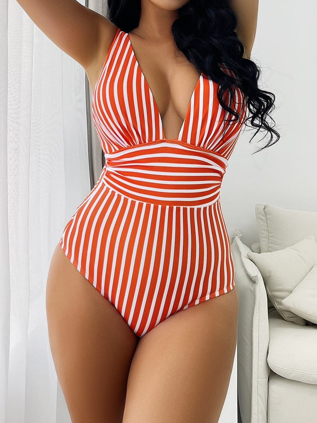 Confortevole camicia da notte da donna con delicato orlo senza spalline - flessibile e di lunga durata