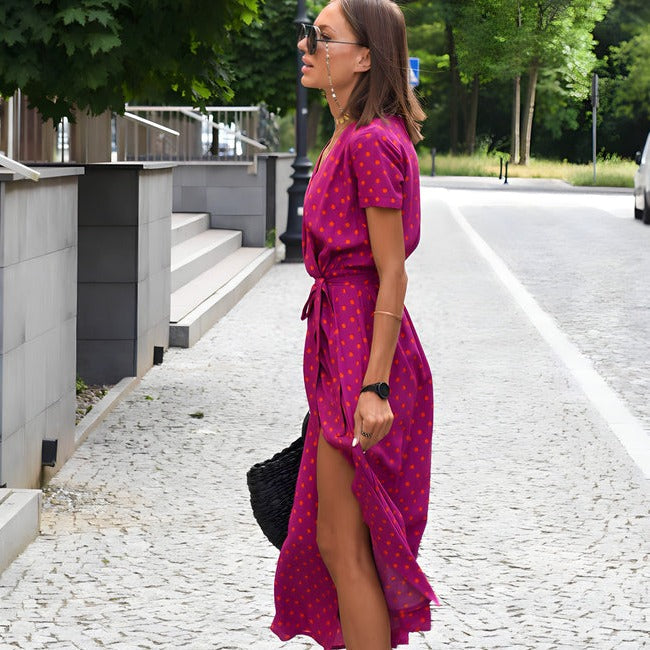 Elegante accappatoio da donna senza polsini con elegante colletto a V