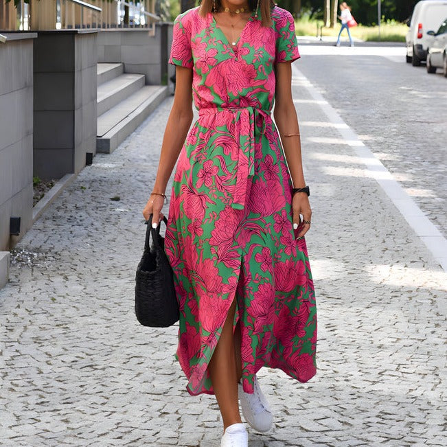 Elegante accappatoio da donna senza polsini con elegante colletto a V