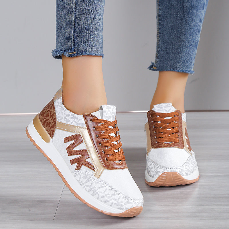 Baskets pour femmes Débarde en mesh basse avec semelle rembourrée - Confort e stile sportivo