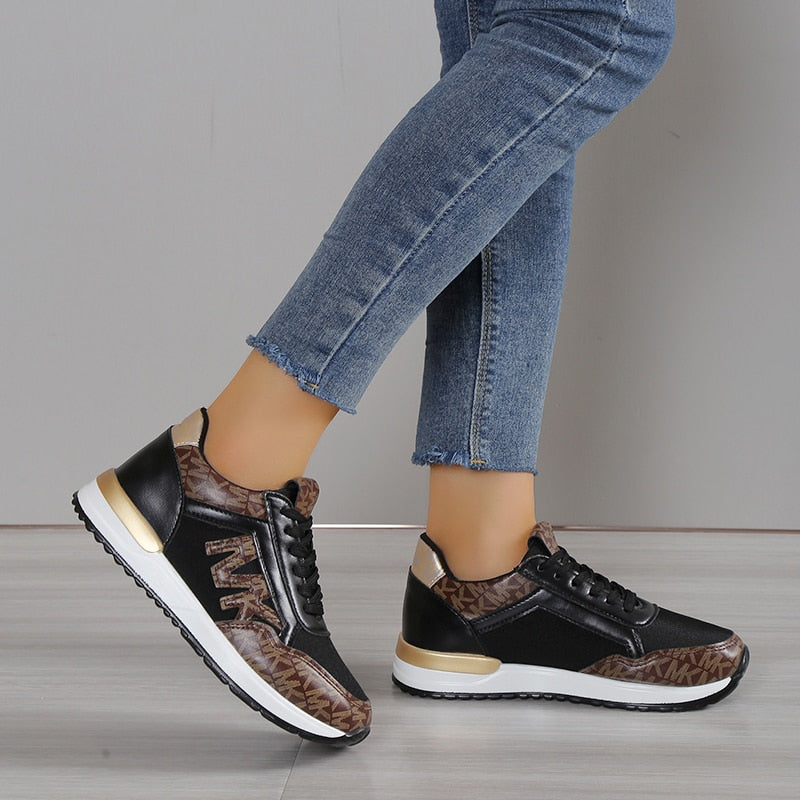 Baskets pour femmes Débarde en mesh basse avec semelle rembourrée - Confort e stile sportivo