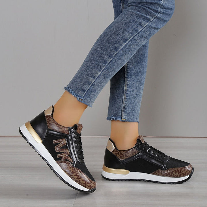 Baskets pour femmes Débarde en mesh basse avec semelle rembourrée - Confort e stile sportivo