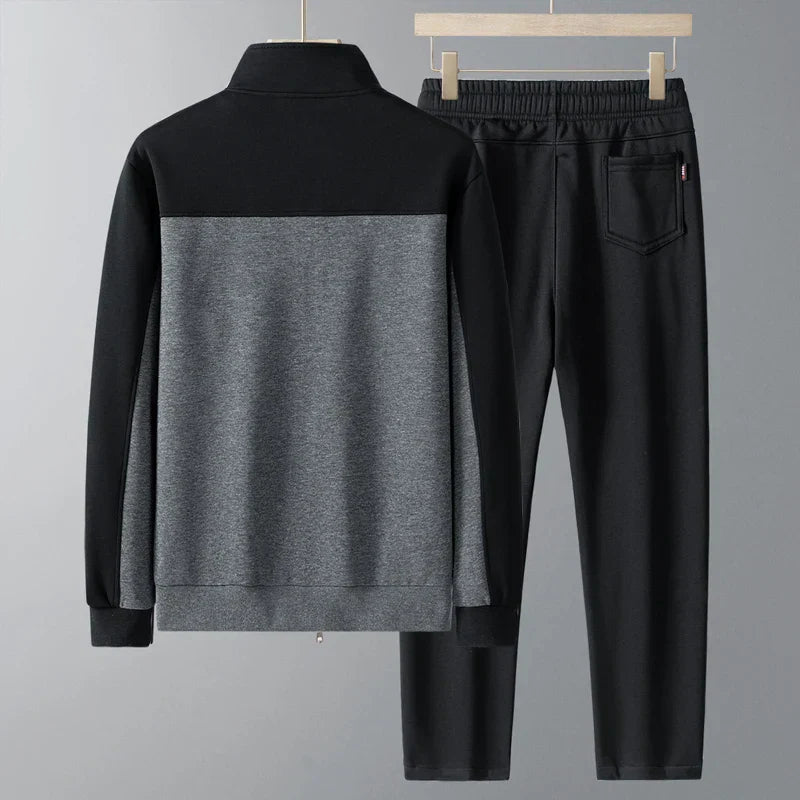 Elegante set da uomo con cardigan alla moda con colletto e pratiche tasche