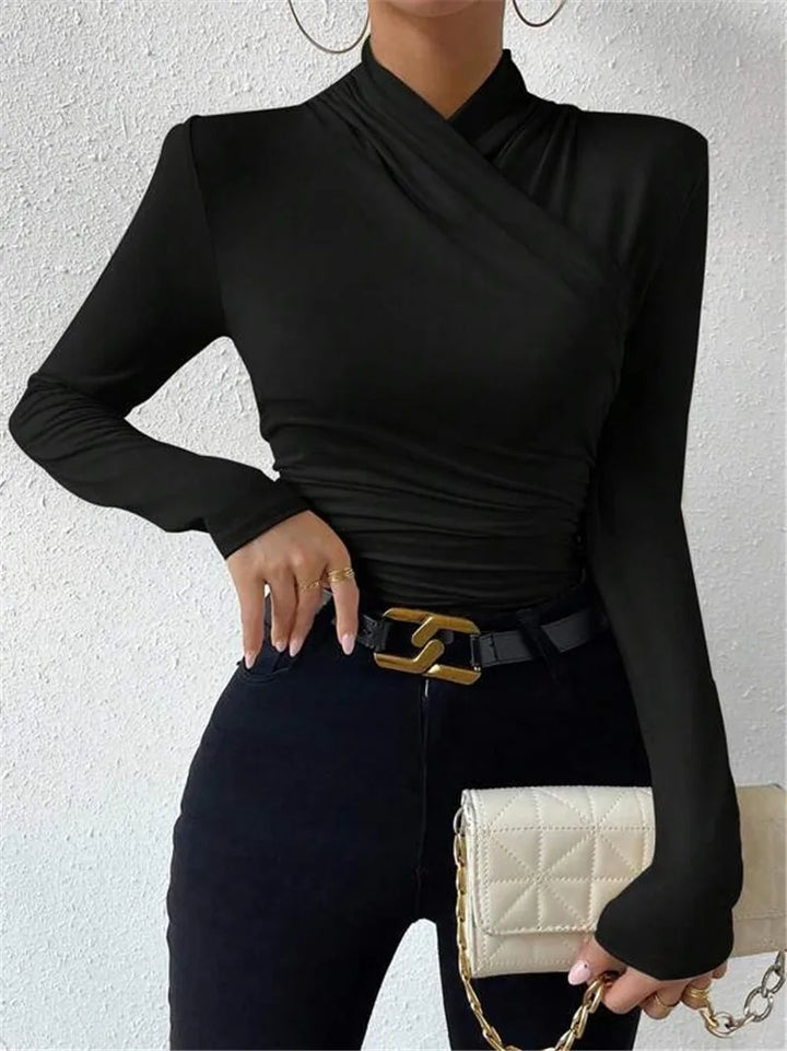 Top elegante da donna con scollo a punta e maniche lunghe - vestibilità slim elegante e aderente