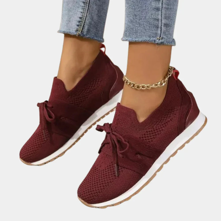 Sneakers da donna Elara alla moda: le calzature primaverili perfette per un look elegante