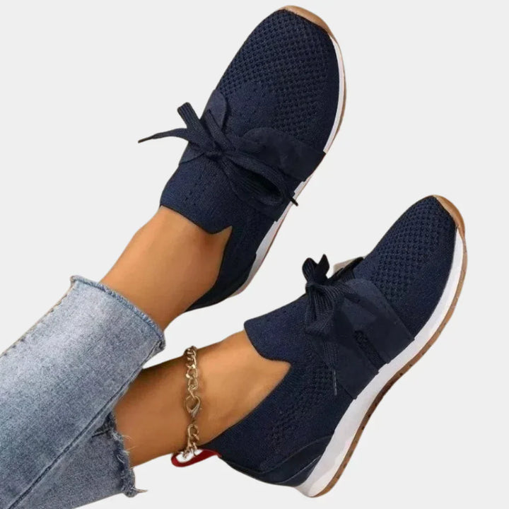 Sneakers da donna Elara alla moda: le calzature primaverili perfette per un look elegante