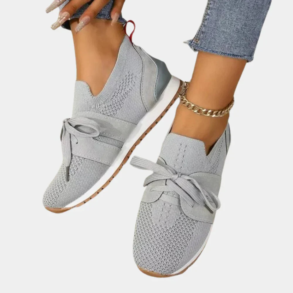 Sneakers da donna Elara alla moda: le calzature primaverili perfette per un look elegante