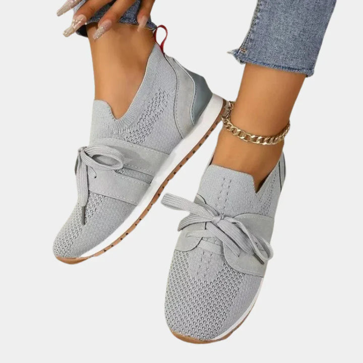 Sneakers da donna Elara alla moda: le calzature primaverili perfette per un look elegante