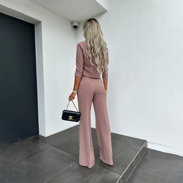 FIONA - Un set a due pezzi unico ed elegante per qualsiasi occasione