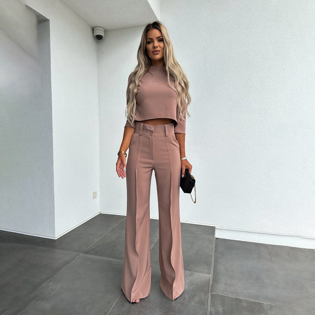 FIONA - Un set a due pezzi unico ed elegante per qualsiasi occasione