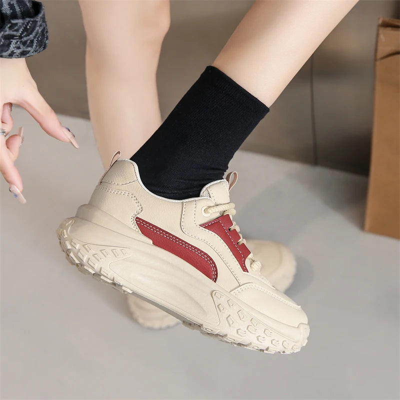 Comode scarpe da ginnastica da donna con suola resistente di Solado Grosso - ideali per l'uso quotidiano