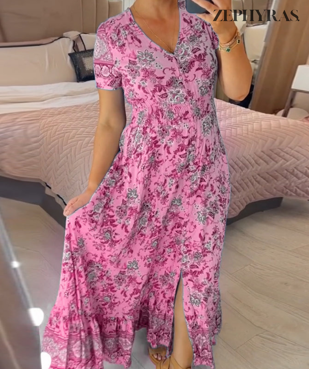 Abito estivo leggero da donna con motivo floreale