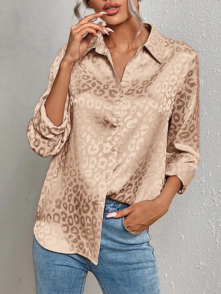 Elegante blusa da donna in jacquard con motivo pantera di tendenza