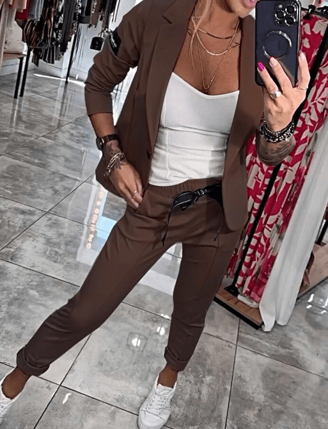 Elegante e raffinato set da donna Louise™ a due pezzi per un look unico