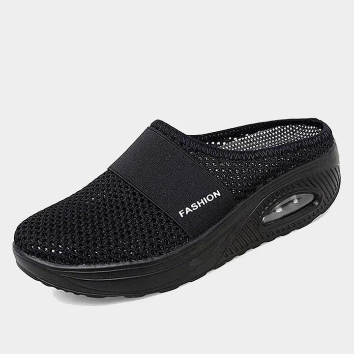 Le esclusive pantofole GENET: una combinazione di eleganza e comfort ineguagliabile