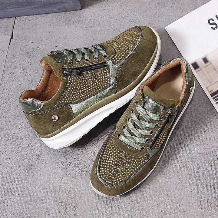 Comode scarpe ortopediche da donna che offrono un sostegno e un comfort ottimali per i vostri piedi.