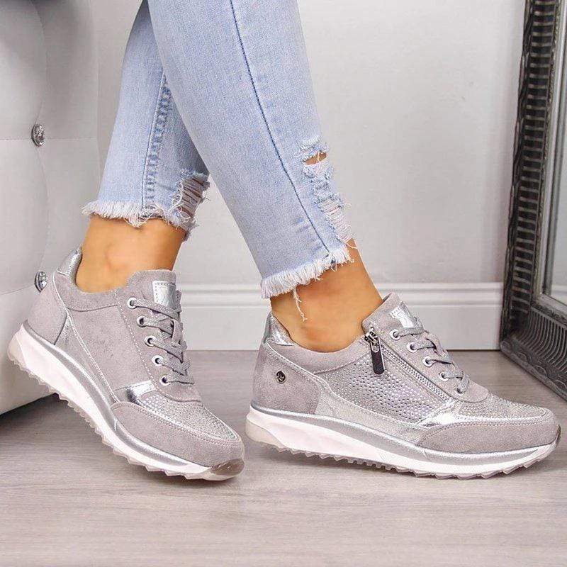 Comode scarpe ortopediche da donna che offrono un sostegno e un comfort ottimali per i vostri piedi.