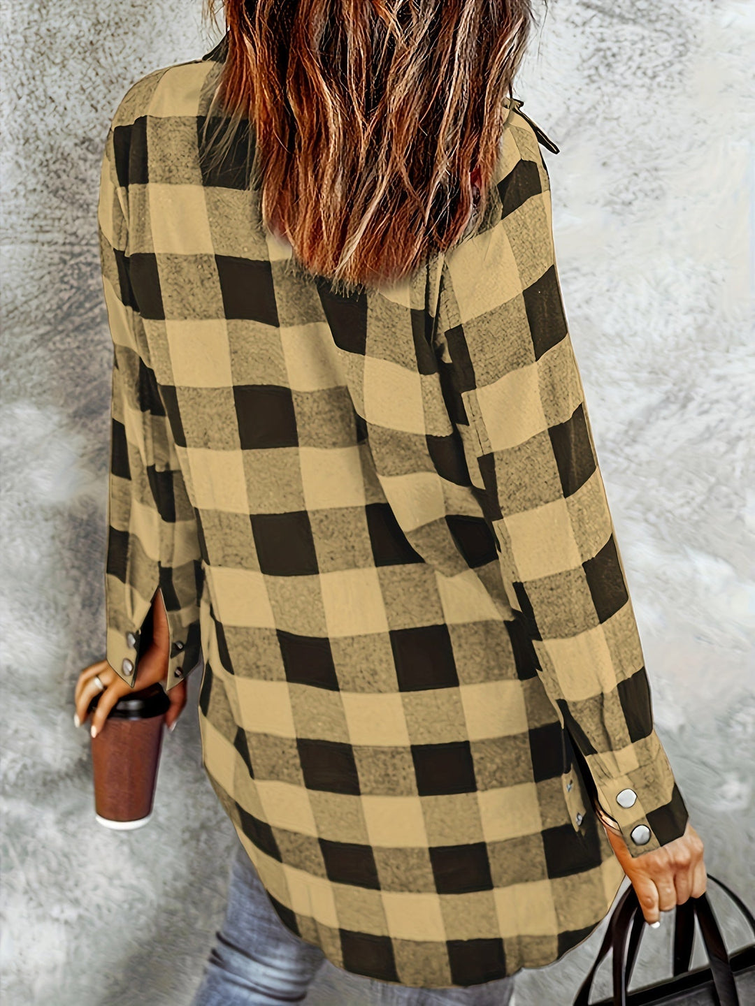 Elegante camicia a quadri da donna a maniche lunghe con bottoni - vestibilità ampia e confortevole in tessuto morbido